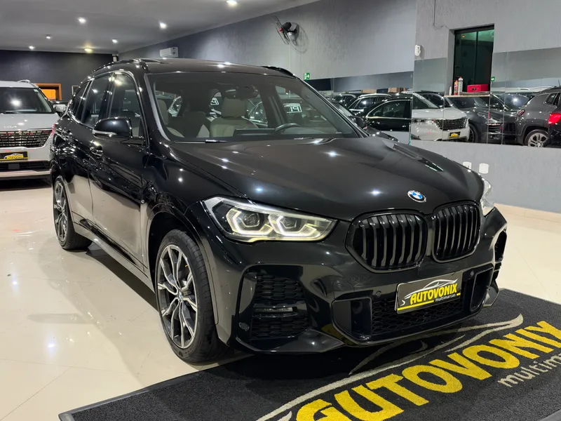 BMW X1 Preto
