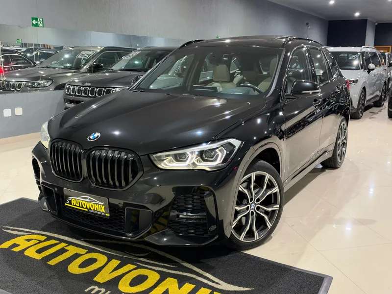 BMW X1 Preto
