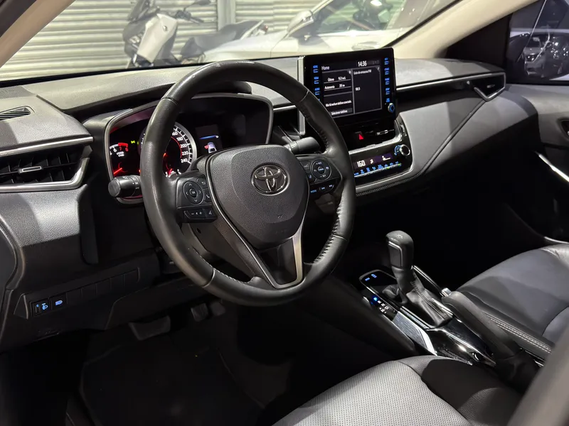 Toyota Corolla Preto