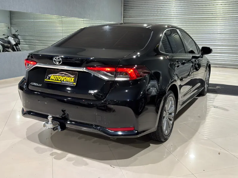 Toyota Corolla Preto