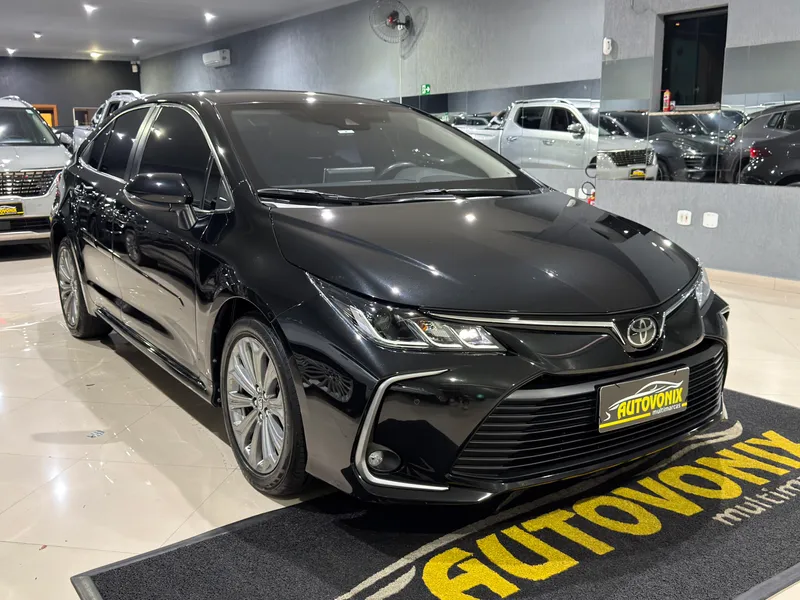 Toyota Corolla Preto