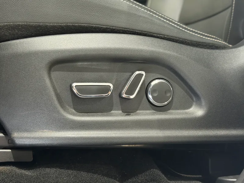 Fiat Titano Cinza