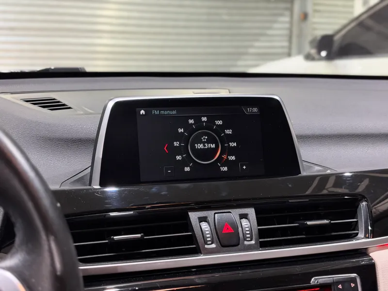 BMW X1 Preto