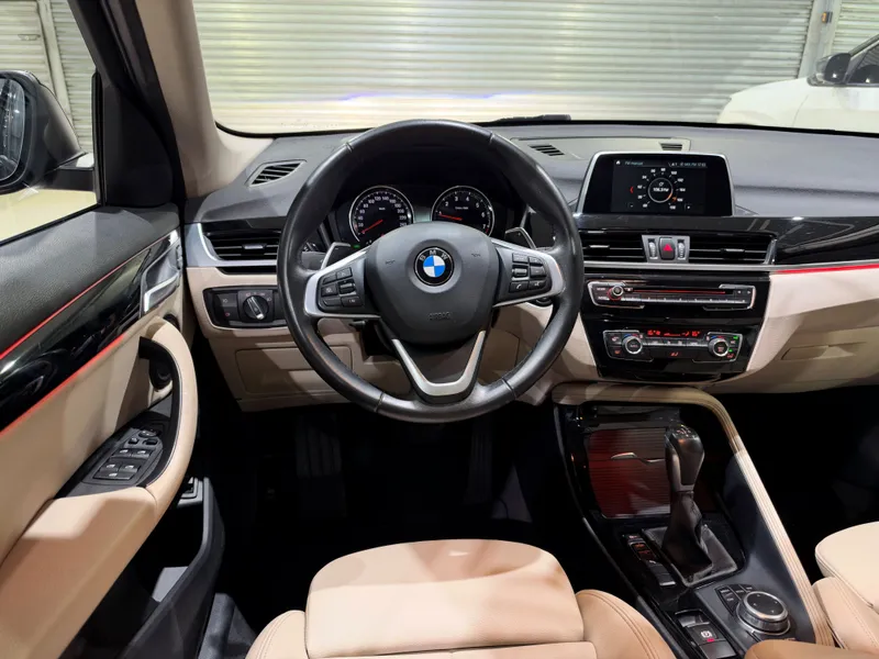 BMW X1 Preto