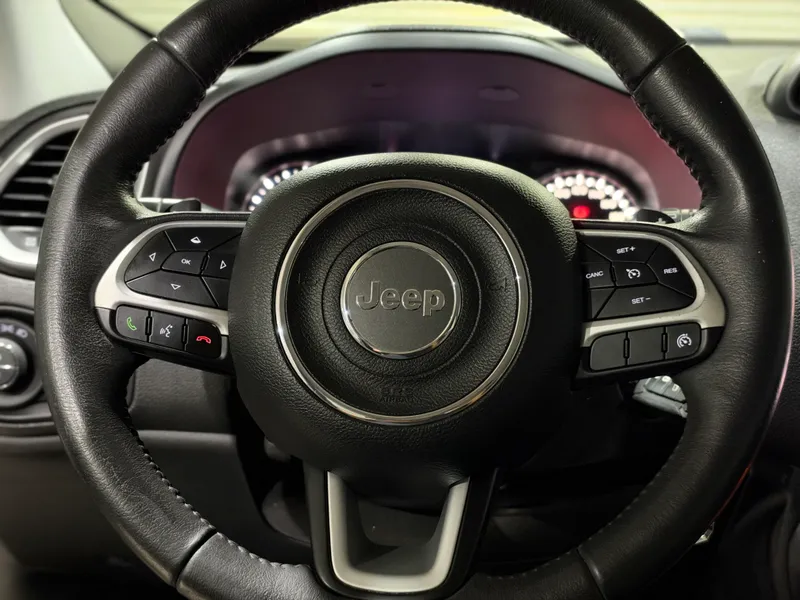 Jeep Renegade Preto