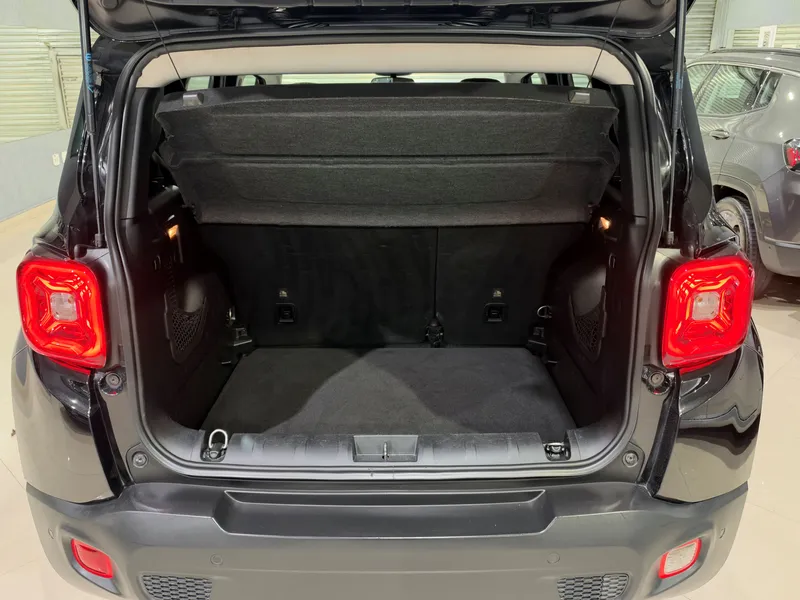 Jeep Renegade Preto