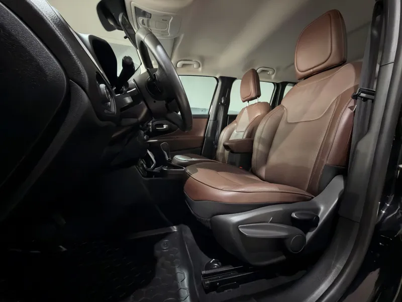 Jeep Renegade Preto