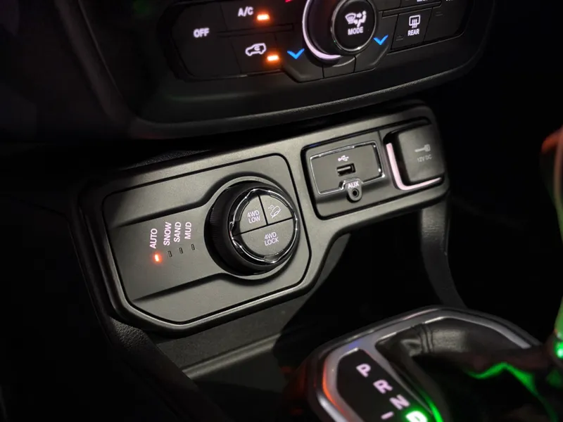 Jeep Renegade Preto
