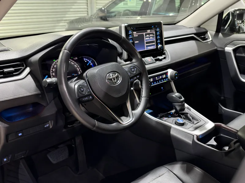 Toyota RAV4 Prata