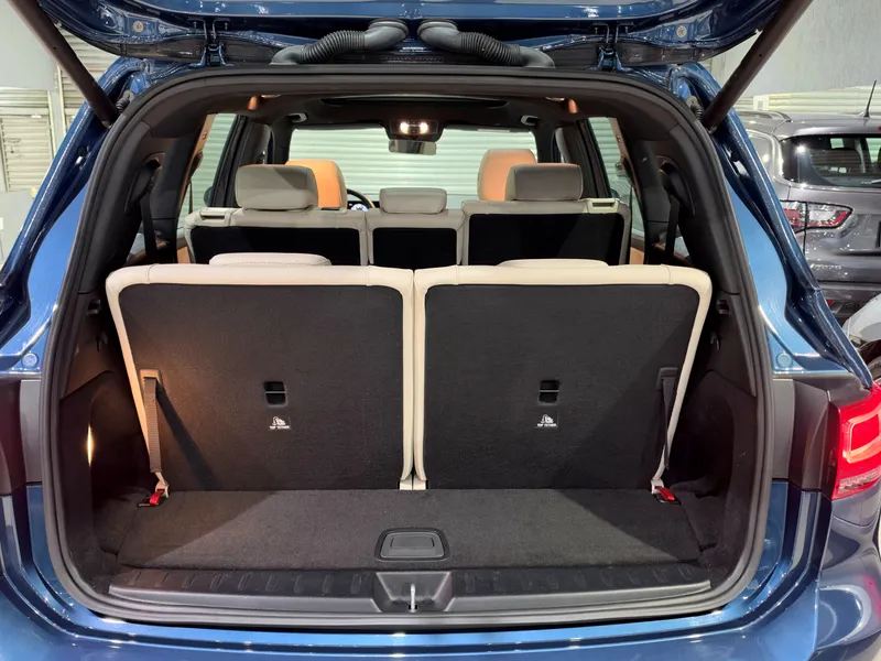 Mercedes Benz GLB 200 Azul