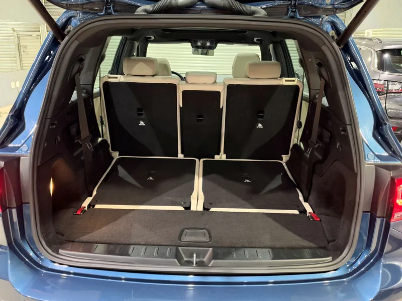 Mercedes Benz GLB 200 Azul