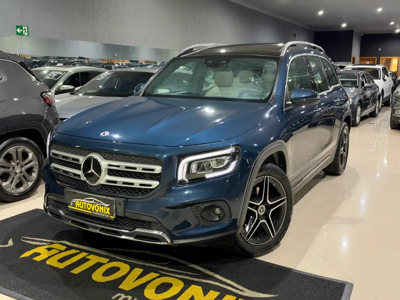 Mercedes Benz GLB 200 Azul