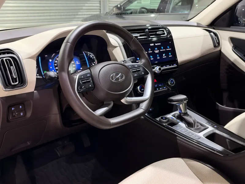 Hyundai Creta Cinza
