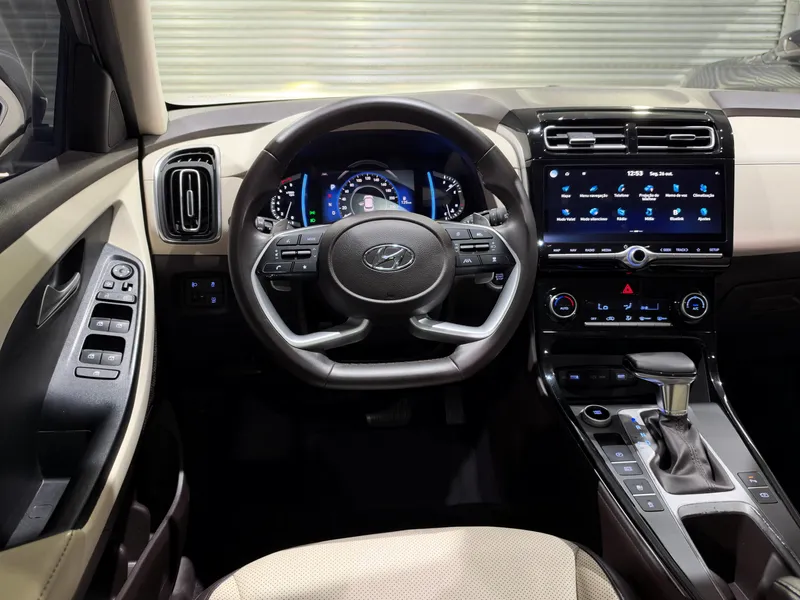 Hyundai Creta Cinza