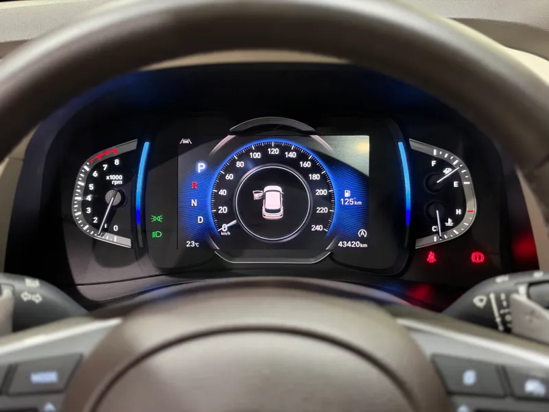 Hyundai Creta Cinza