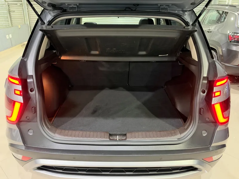 Hyundai Creta Cinza