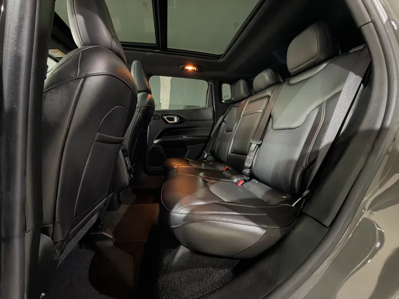 Jeep Compass Cinza