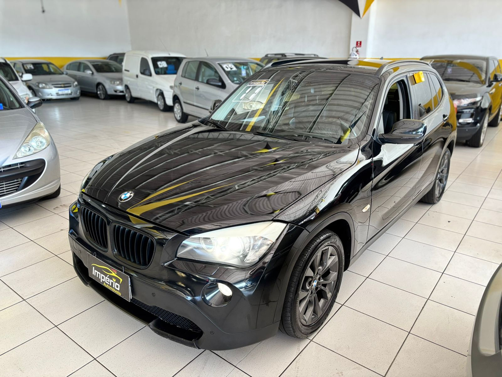 BMW X1 Preto