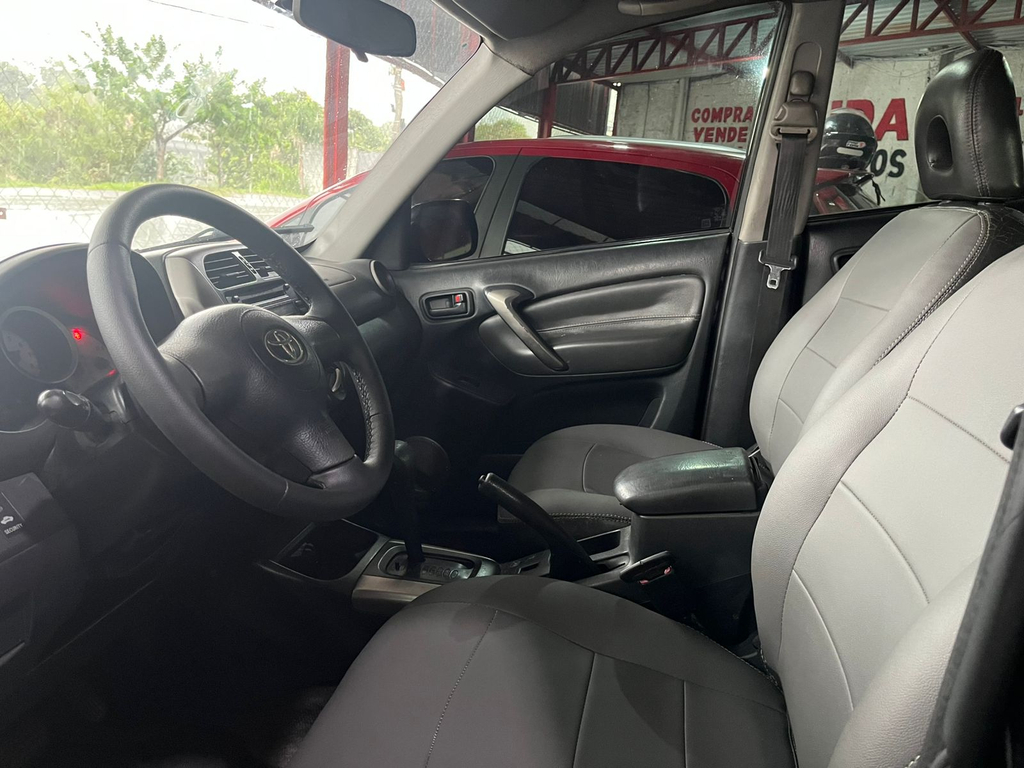 Toyota RAV4 Preto