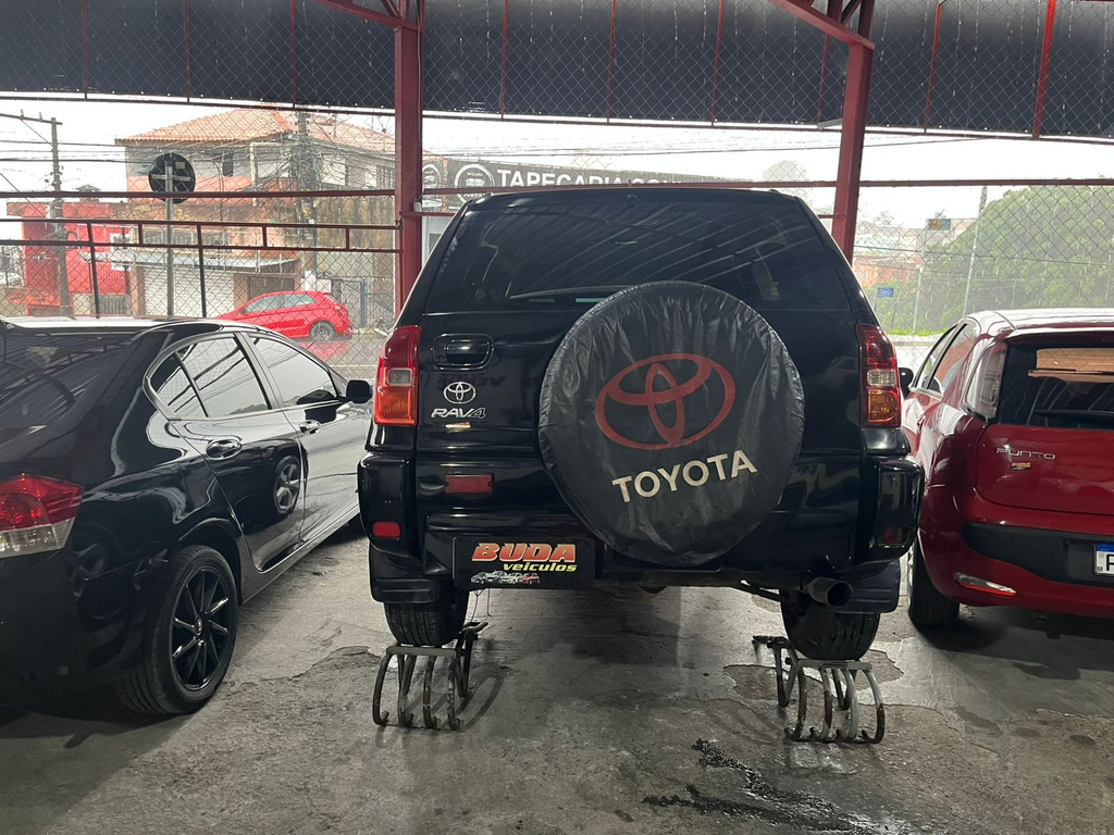 Toyota RAV4 Preto