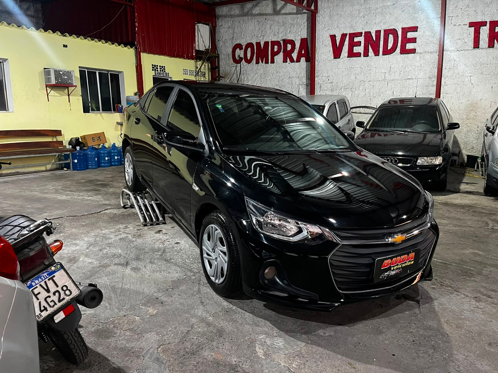 Chevrolet Onix Preto