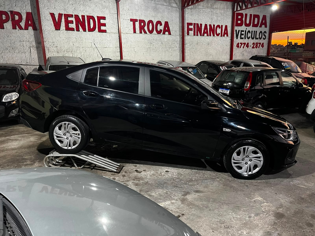 Chevrolet Onix Preto