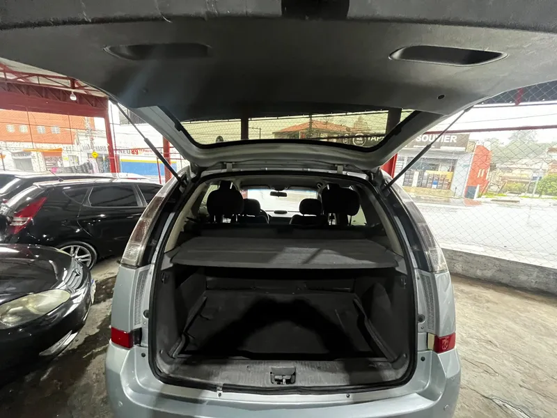 Chevrolet Meriva Prata