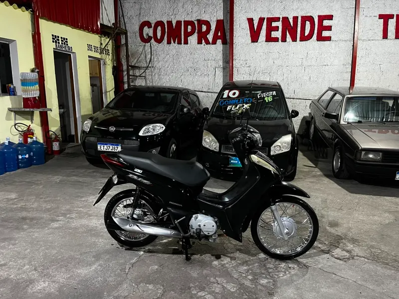 Honda BIZ 125  Preto