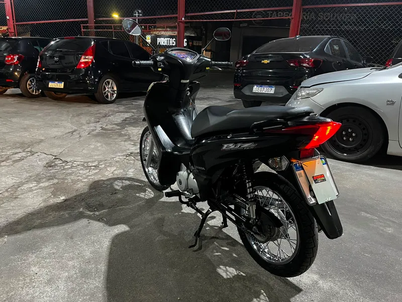 Honda BIZ 125 Preto