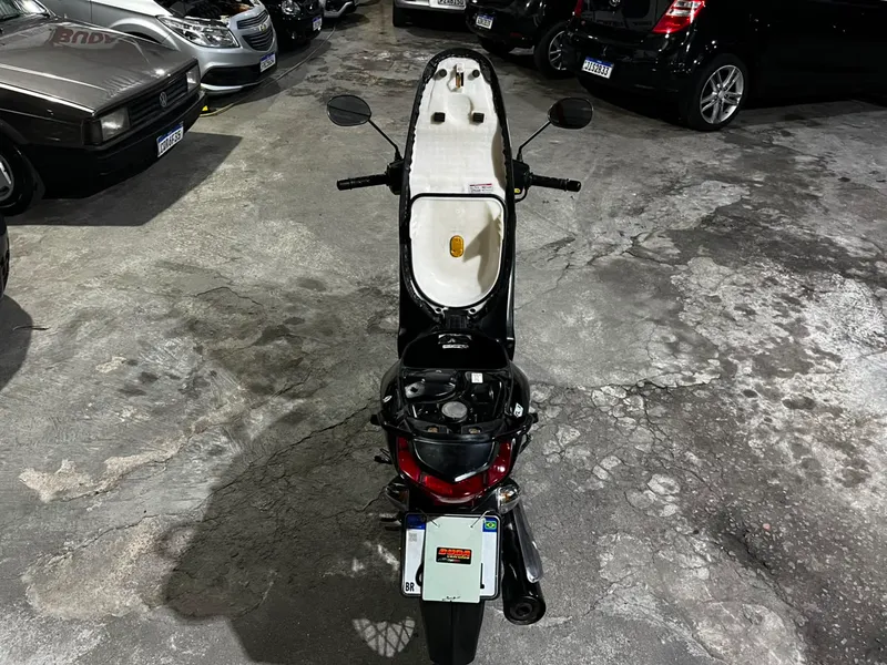 Honda BIZ 125 Preto