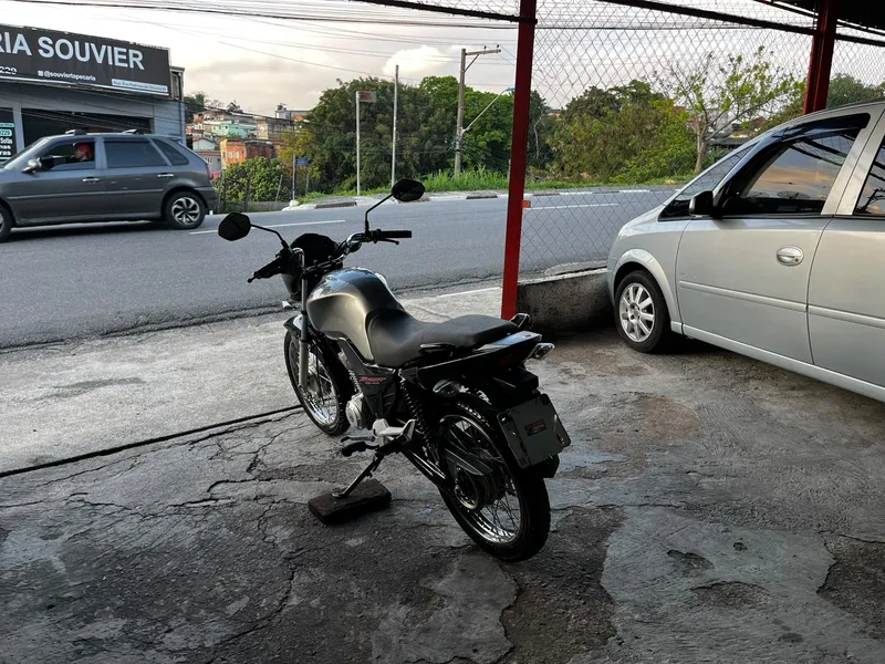 Honda CG 160 Prata