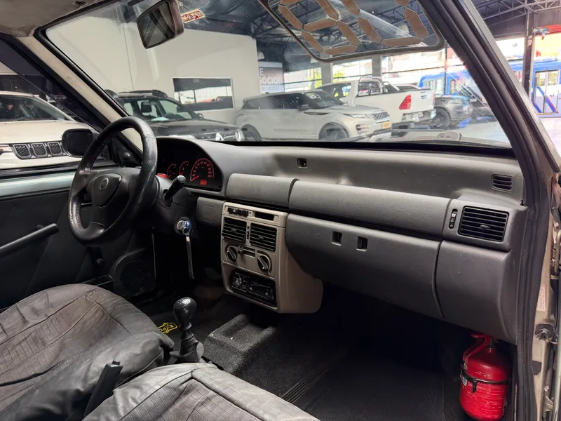 Fiat Uno Mille 1.0 Fire F.flex Economy 4P - foto 10
