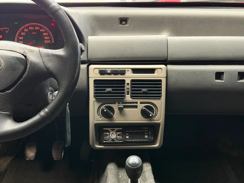 Fiat Uno Mille 1.0 Fire F.flex Economy 4P - foto 16