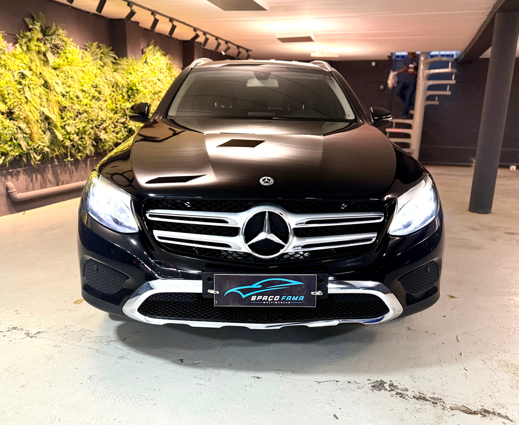 Mercedes Benz GLC 250 Preto