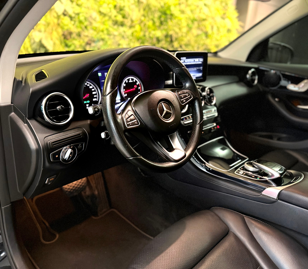 Mercedes Benz GLC 250 Preto
