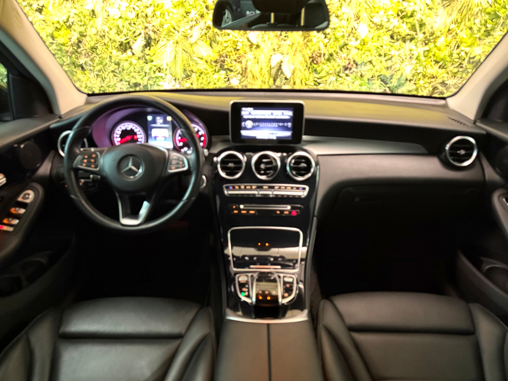 Mercedes Benz GLC 250 Preto