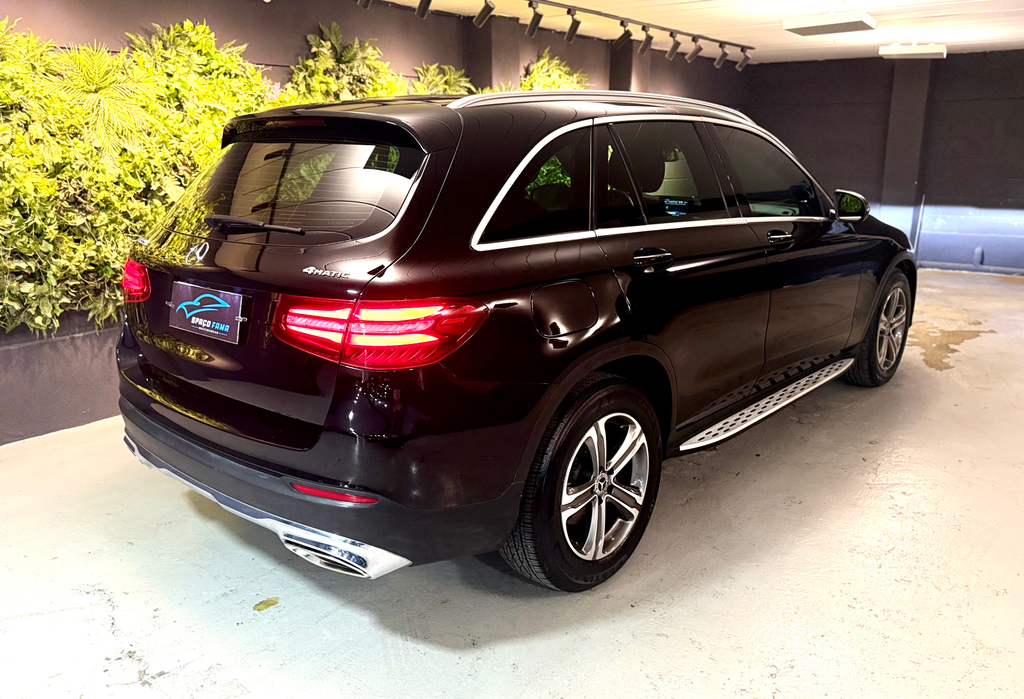 Mercedes Benz GLC 250 Preto