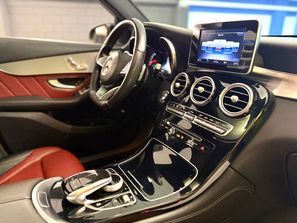 Mercedes Benz GLC 250 Preto