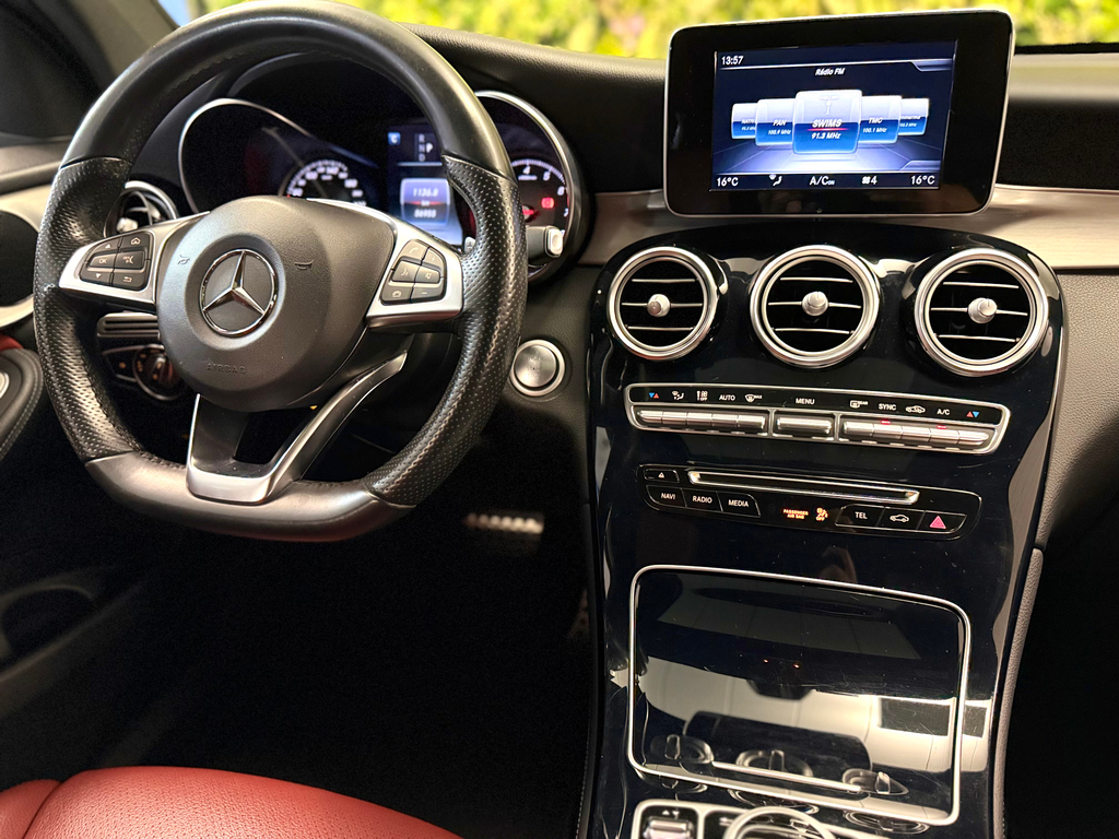 Mercedes Benz GLC 250 Preto