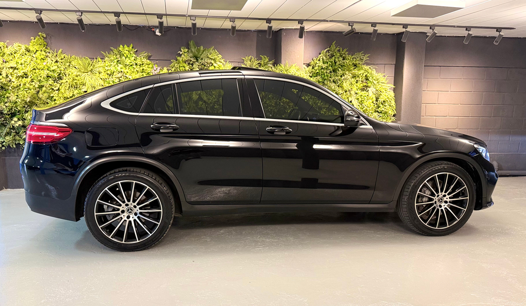 Mercedes Benz GLC 250 Preto