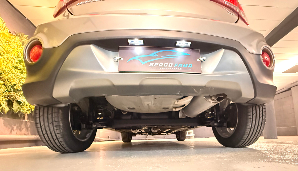 Hyundai HB20X Prata