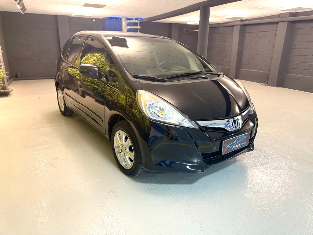 Honda Fit Preto
