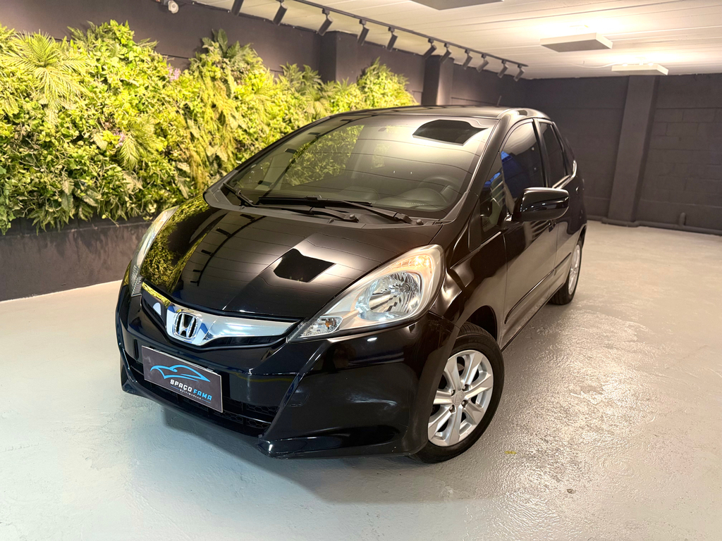 Honda Fit Preto