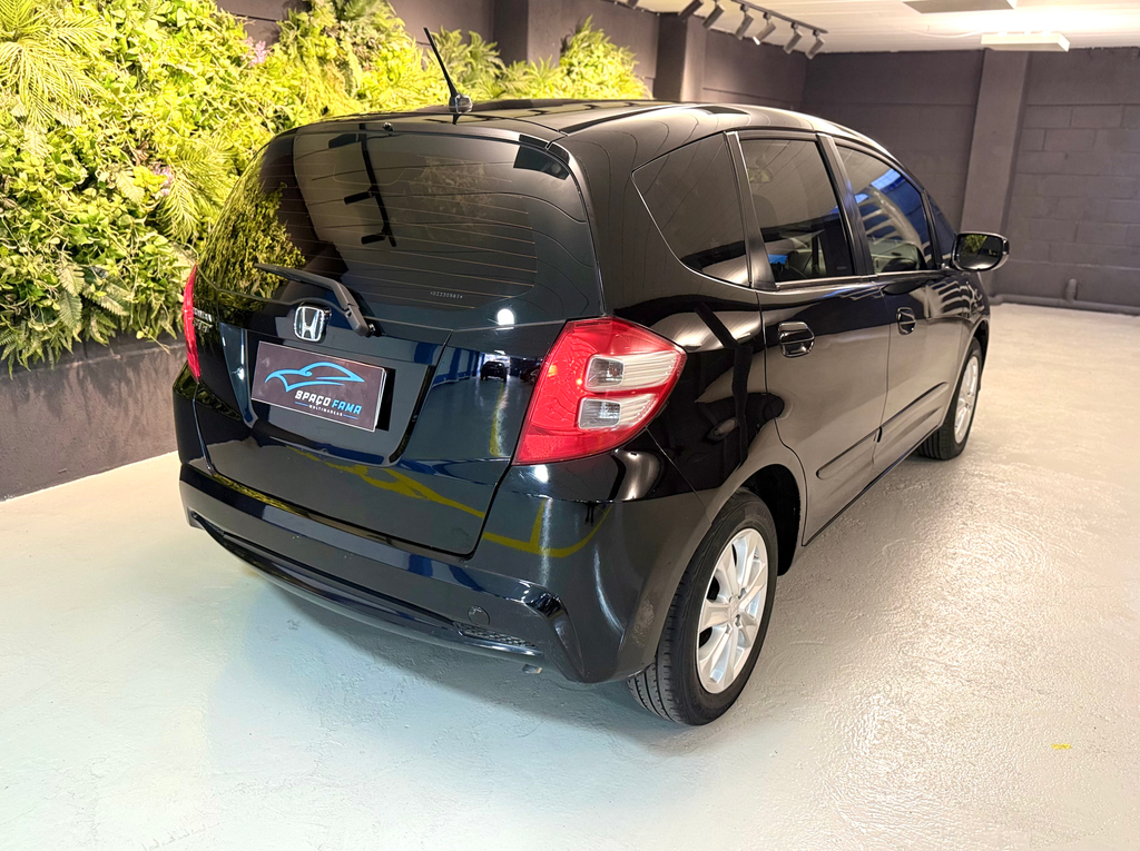 Honda Fit Preto
