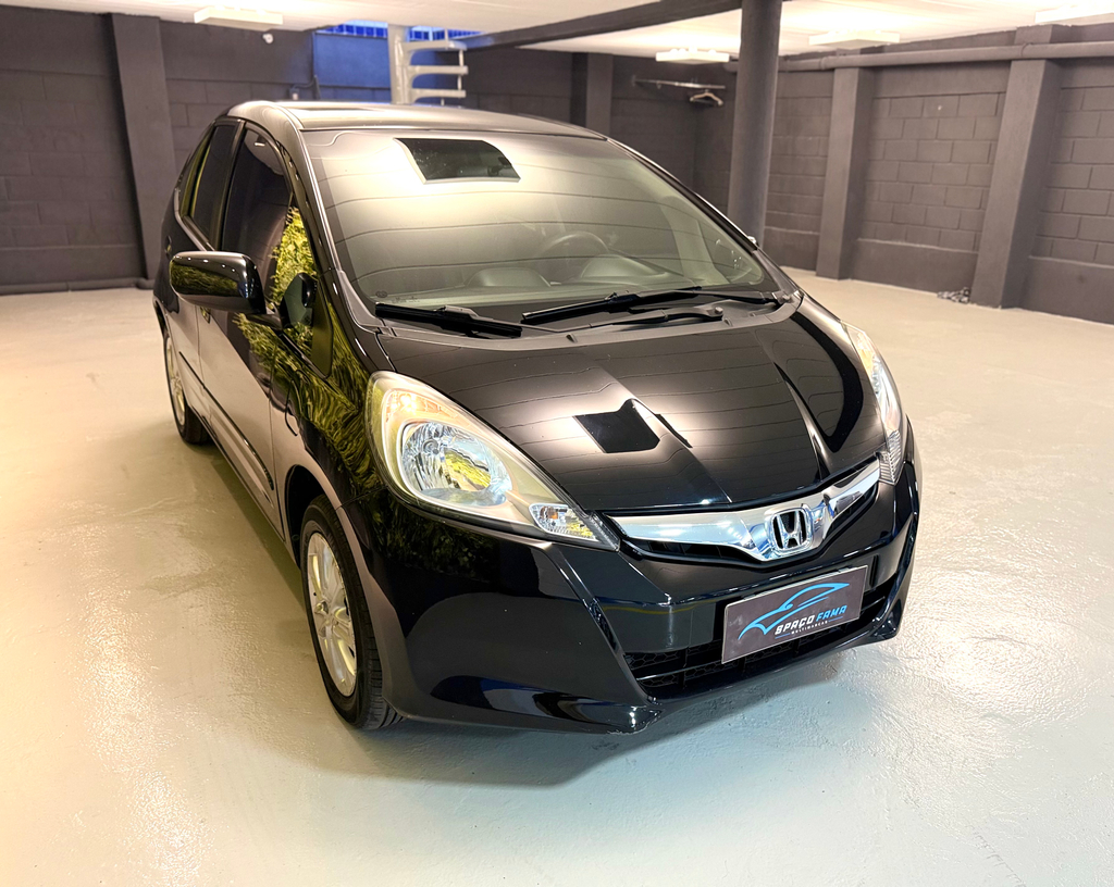 Honda Fit Preto