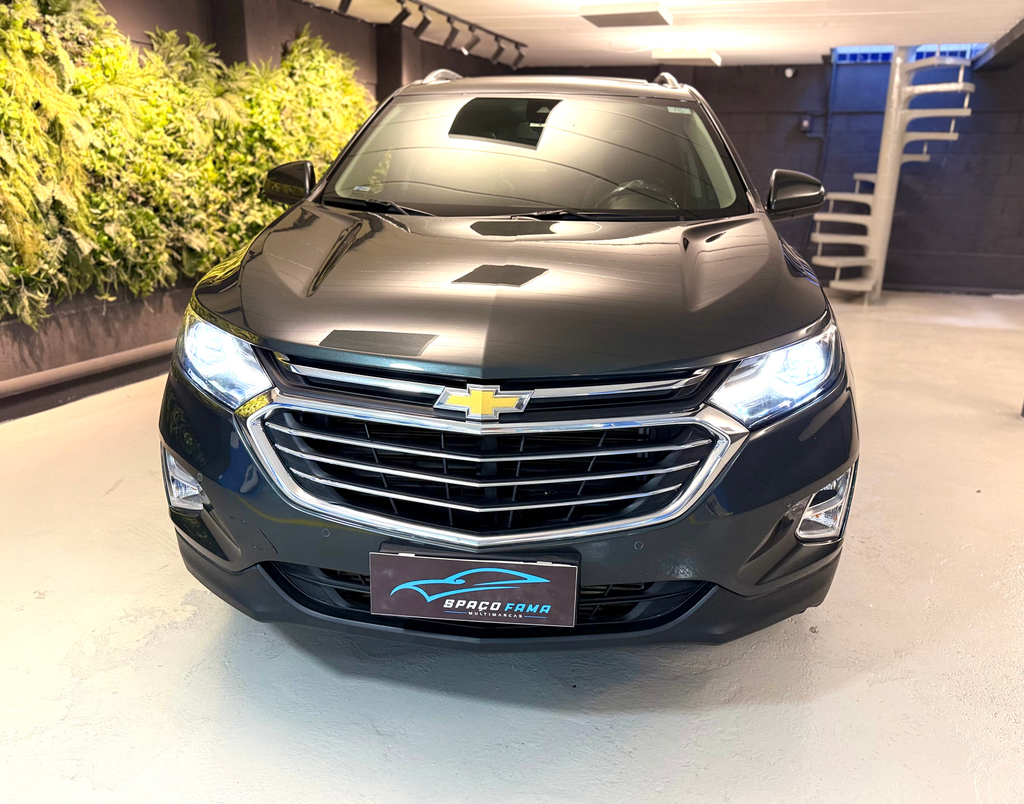 Chevrolet Equinox Cinza