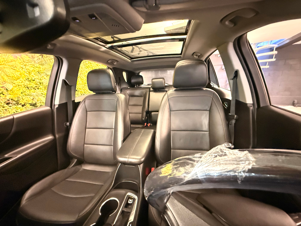 Chevrolet Equinox Cinza