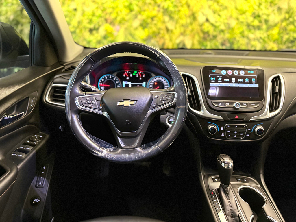 Chevrolet Equinox Cinza