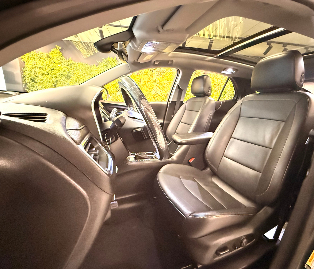 Chevrolet Equinox Cinza