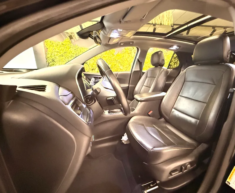 Chevrolet Equinox Preto